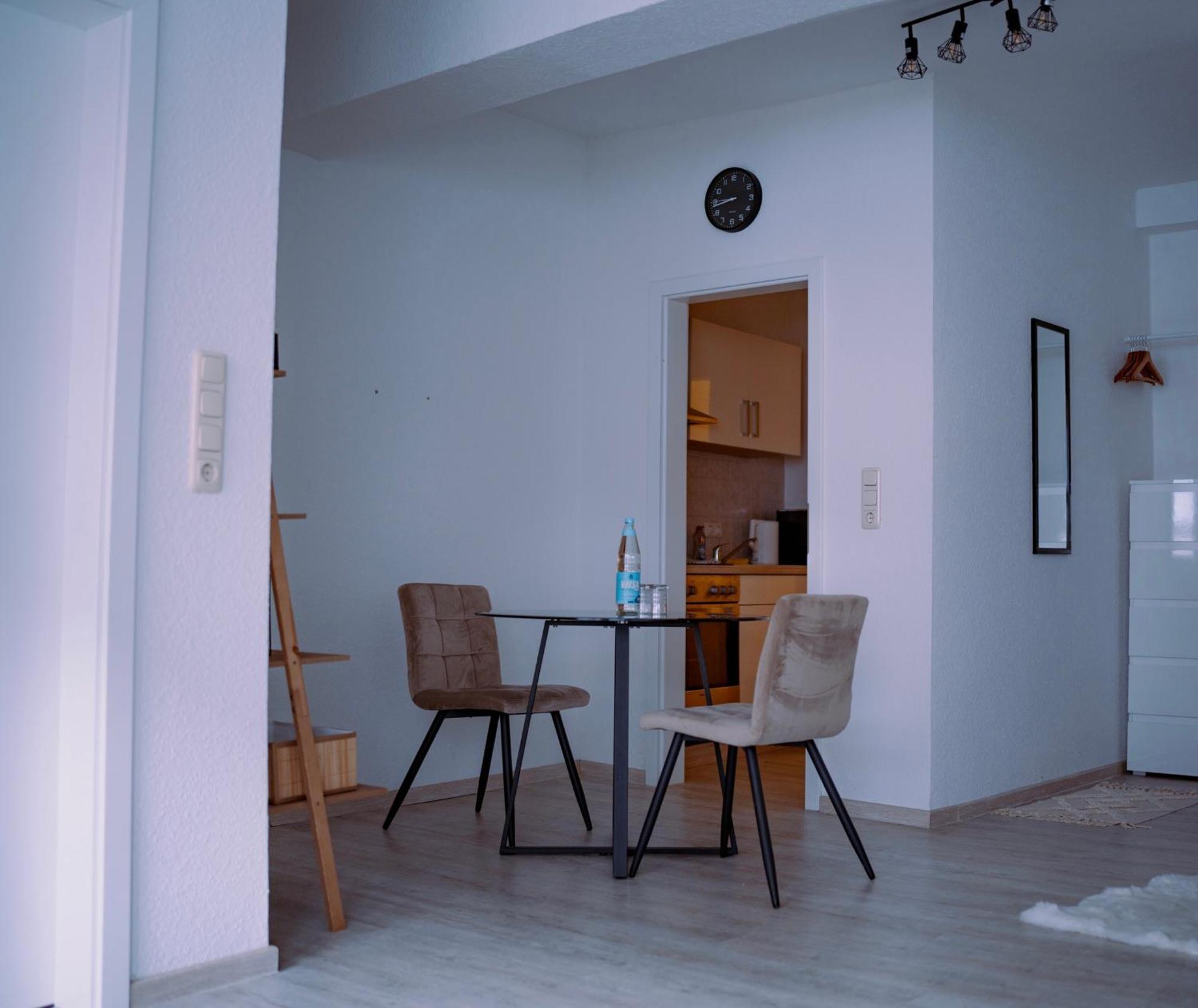 Schoenes Apartment In Der Altstadt , Kostenlose Parkplaetze In Der Naehe Эмден Экстерьер фото
